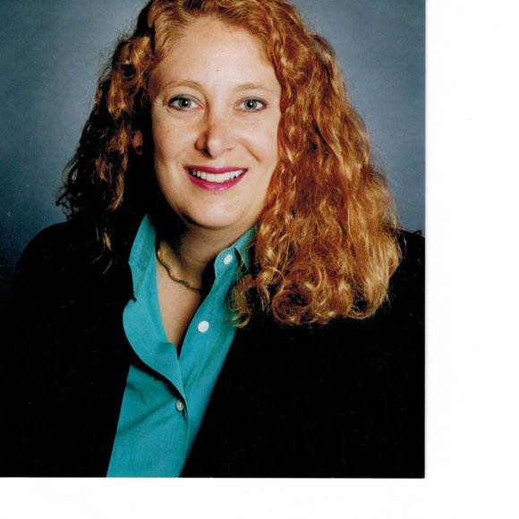 Meet your Posher, Amy - Picture 3 of 3